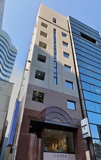 【千代田区】日比谷駅徒歩3分/複数路線利用可/人気エリア/お洒落な外観/収納スペース広め/1.2階路面店