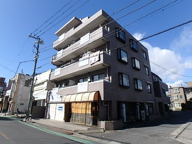 【埼⽟県久喜市】【久喜駅徒歩5分】南東向き角部屋×1階路面の明るい飲食可店舗