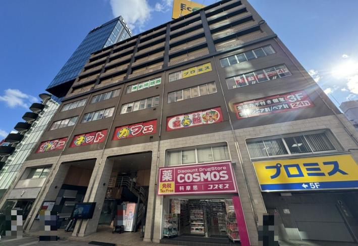 【福岡市中央区】天神南駅徒歩２分／行列店が入るビル／国体道路沿い／人流多し／重飲食可／約16.12坪