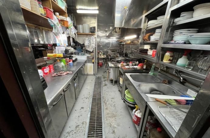 【東武練馬 居抜き物件】駅徒歩4分／北町アーケード出口すぐ角地／視認性◎中華料理店居抜き約19坪／練馬区飲食店居抜き