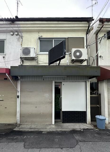 【豊中市・庄内駅徒歩3分】16坪 駅徒歩3分の好立地／コンパクトで使いやすい1フロア貸し店舗／飲食可