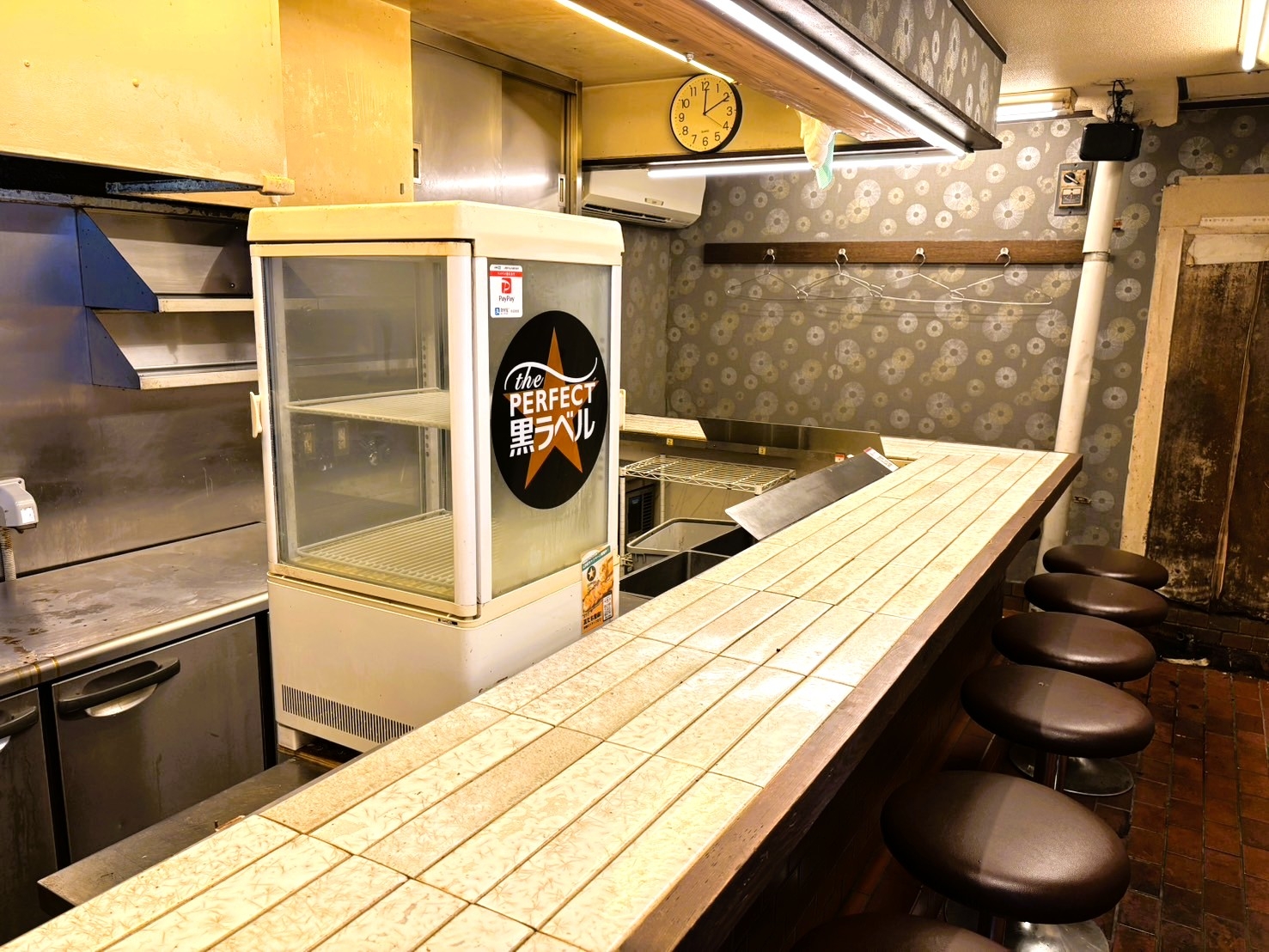 なかなかでない駅前立地！間口5メートル以上重飲食可能居抜き店舗！