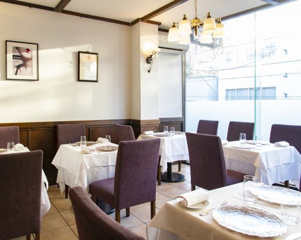 奥沢駅徒歩1分！駅近で視認性良好◎イタリアン居抜き物件