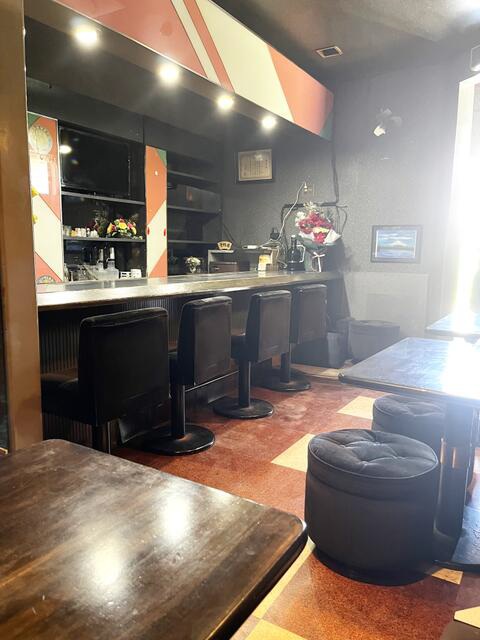 小田原駅徒歩4分！駅近カウンター付☆BARに最適居抜き物件