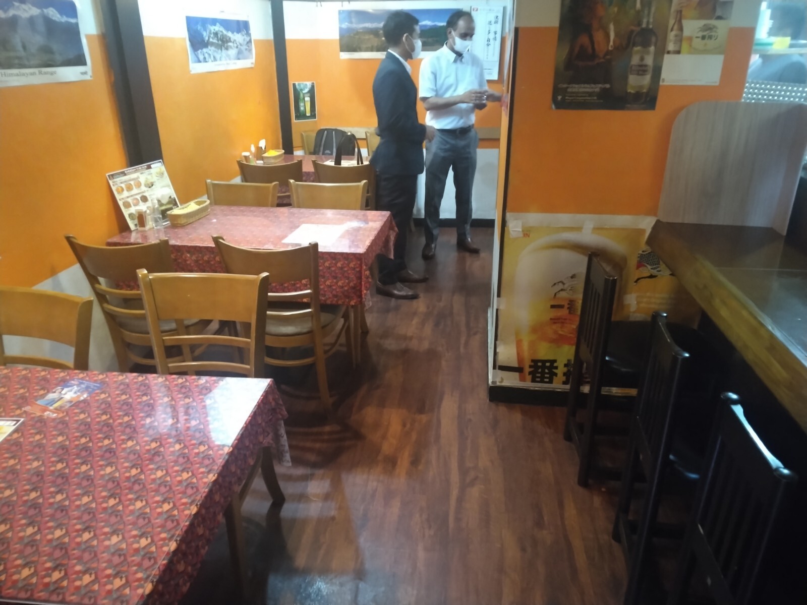 【品川区】新馬場駅徒歩1分！第一京浜沿いの路面多国籍料理店居抜き店舗物件