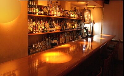 【品川区】目黒駅徒歩2分！駅近で視認性良好◎お洒落な内装物件