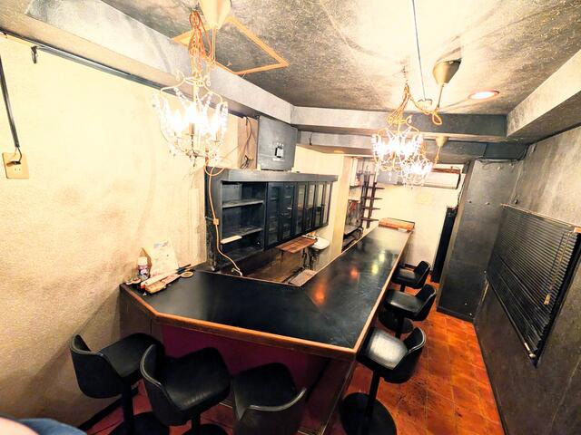 【大田区】蒲田駅徒歩5分！重飲食も可能◎中央通り沿いスナック居抜き物件