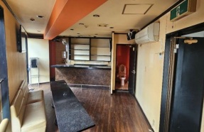 高槻市駅徒歩1分！駅目の前の好立地◎居抜き物件